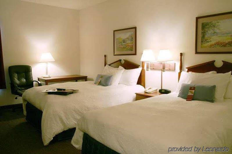 Hampton Inn St. Louis/Collinsville Dış mekan fotoğraf